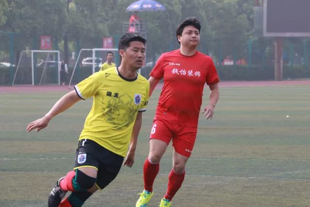 大将风采：格伊感谢队友 并愿继续客串后腰