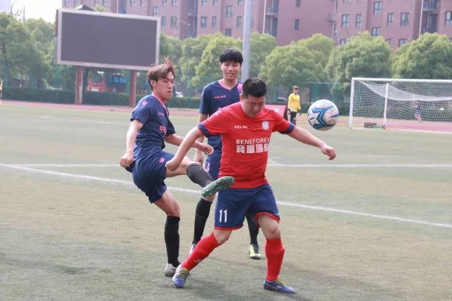 小米18 Fold首销大获成功，如何在竞争中脱颖而出？